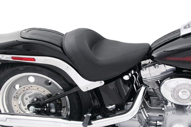 Mustang Motorcycle — Mustang 06-10 Harley Softail FXST, 07-17 FLSTF Fender Bib - Black