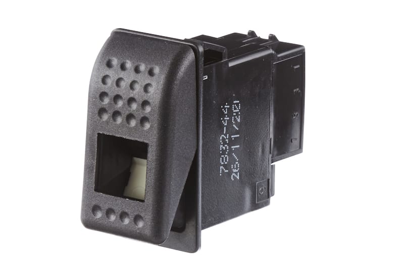 Hella — HELLA Rocker Type Switch 007832441
Combination Switch