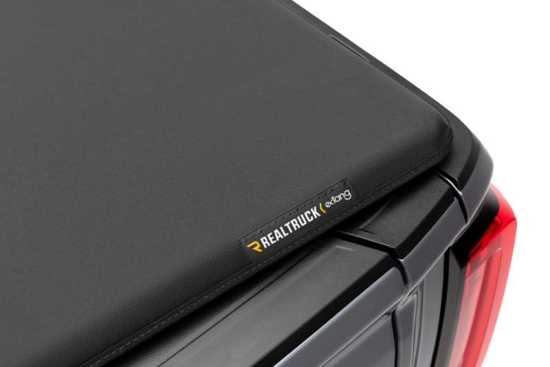 Extang — Trifecta Signature 2.0 - 20-26 Silv/Sierra 2500/3500 8' w/o Factory Side Storage
Trifecta Signature 2.0-20-26 Silv/Sierra 2500/3500 8ft. w/o Factory Side Storage