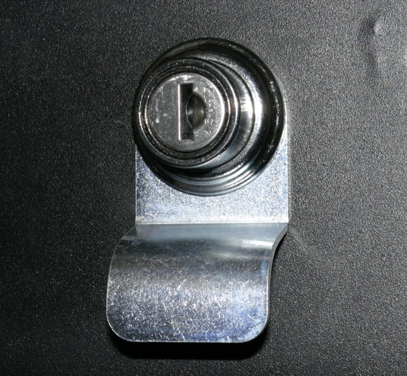 Tuffy Products — Tuffy Finger Pull- Top Or Bottom Pushbutton Lock
Pull Lever