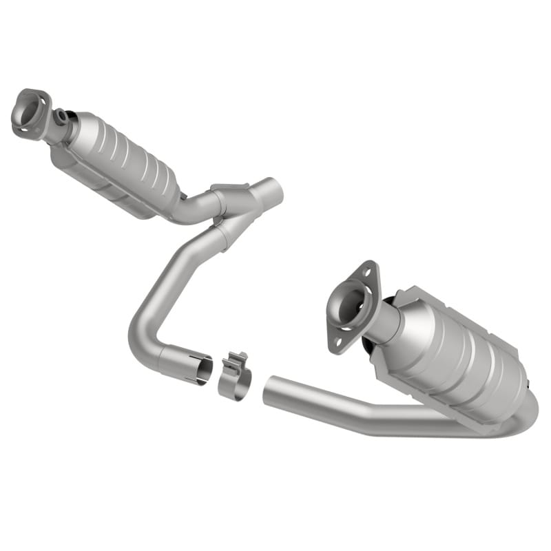 Magnaflow — OEM Grade Direct-Fit Catalytic Converter