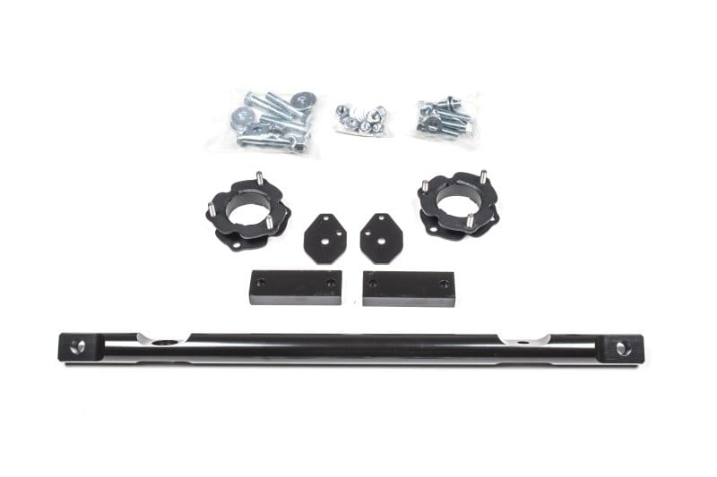 Zone Offroad — Zone Offroad 16-19 Nissan Titan XD 2in Front Box Kit
