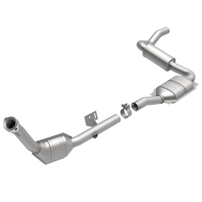 Magnaflow — OEM Grade Direct-Fit Catalytic Converter