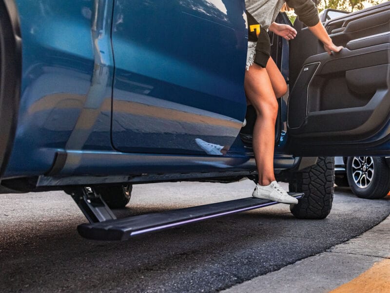 AMP Research — Powerstep Vision 2022-2026 Chevy/GMC 1500,2500HD,3500HD Crew Cab
Powerstep™ Vision