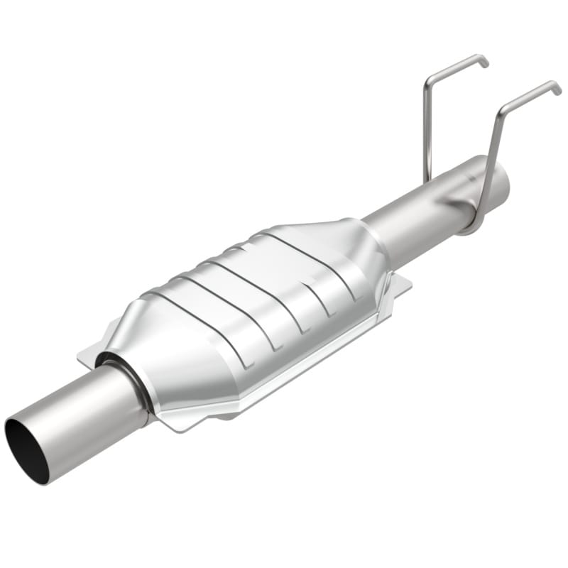 Magnaflow — Standard Grade Direct-Fit Catalytic Converter