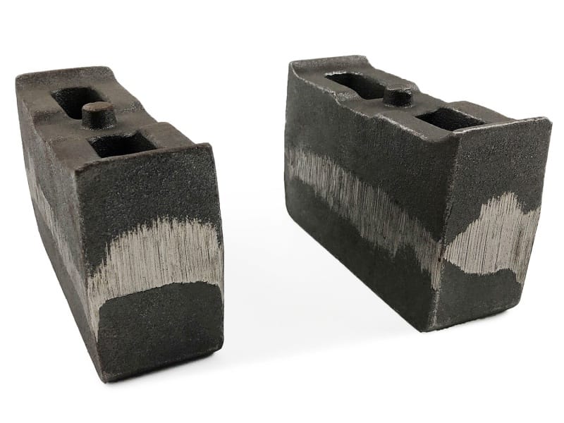 Tuff Country — Tuff Country 01-10 Chevy Silverado 2500HD/3500 4wd 4in Cast Iron Lift Blocks Pair
Block Kit-4in.