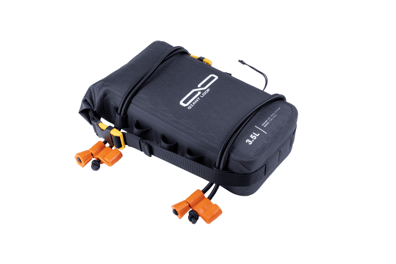 Giant Loop — Giant Loop Fender Bag/Number Plate Bag 3.5L - Black