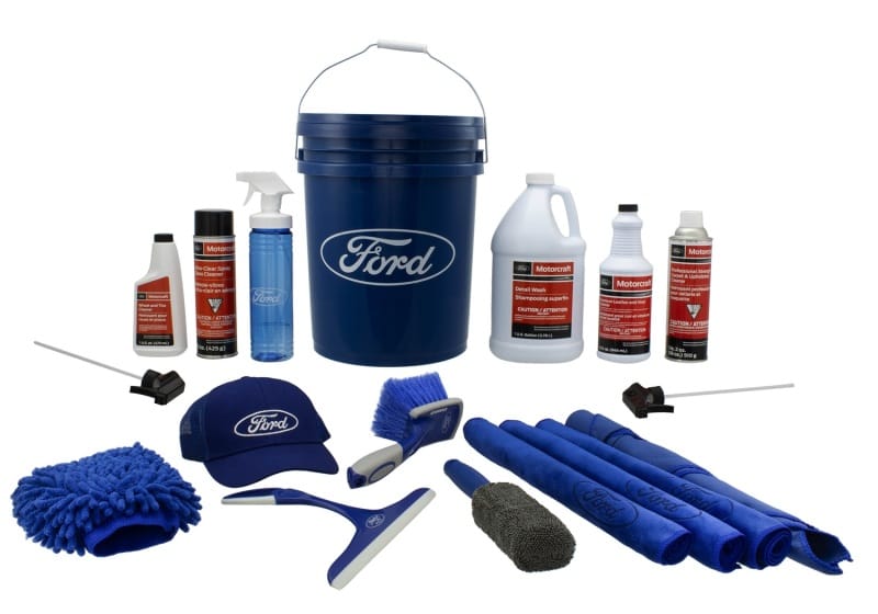 Ford Racing — Ford Racing Ford Total Care Cleaning Kit (Aerosol)
Detail Kit