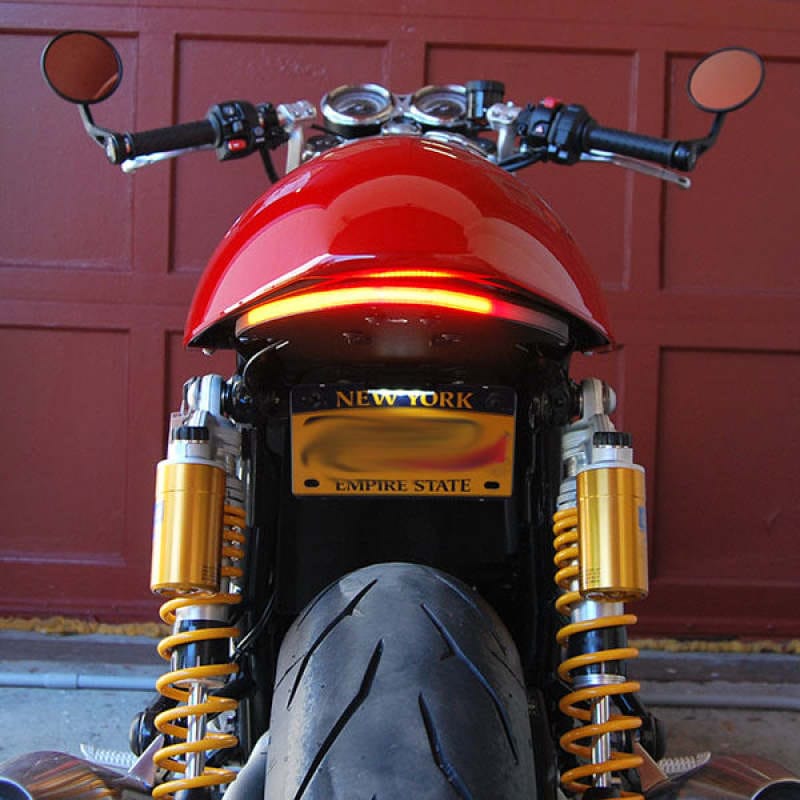 New Rage Cycles — New Rage Cycles 16+ Triumph Thruxton / R 1200 Fender Eliminator Kit Tucked