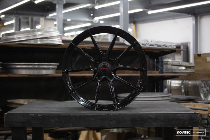 Vossen — Vossen x Novitec NF10 21x9.5in - 5x114.3 BP - ET38 - Gloss Black Ferrari 296 Front Wheel