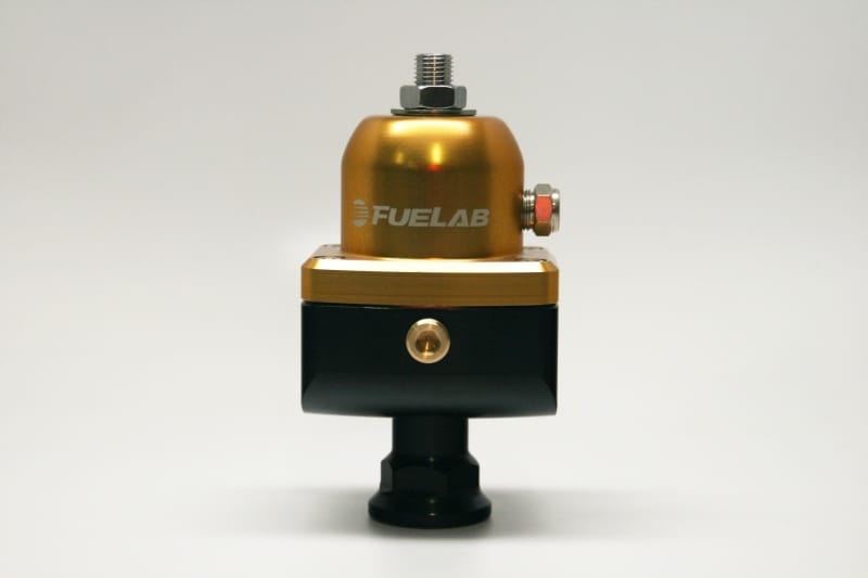 Fuelab — Fuelab 555 Carb Adjustable FPR Blocking 1-3 PSI (1) -8AN In (2) -8AN Out - Gold
Fuel Pressure Reg