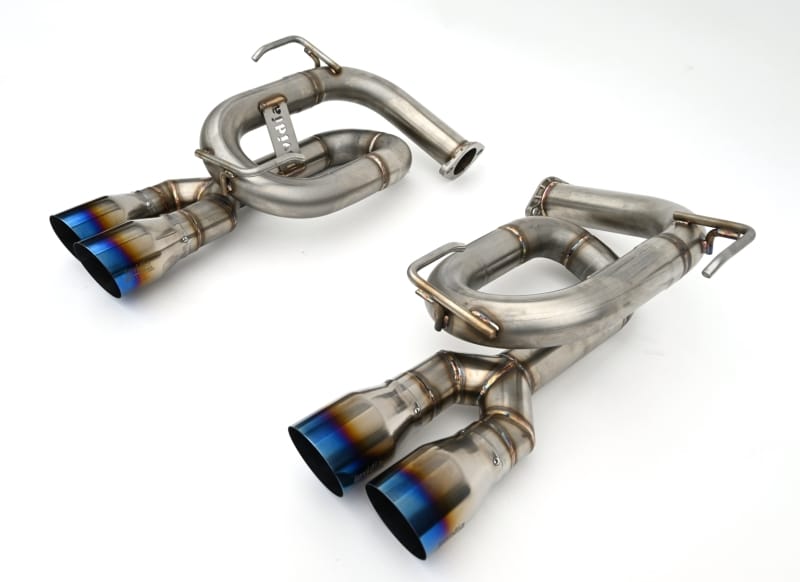 Invidia — Invidia 22+ Subaru WRX Twin Loop 3.5in. Single Layer T.I Tip Axle-Back Exhaust