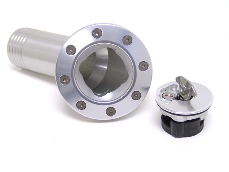 Ridetech — Ridetech Universal Locking Gas Cap (Clear Anodized)
Gas Cap Silver Unive