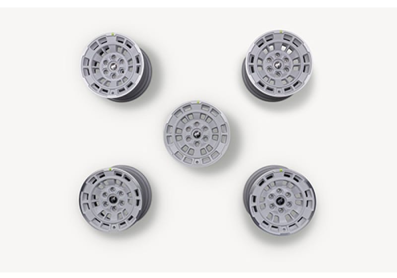 Ford Racing — Ford Racing 21-24 Bronco 17x8.5in Oxford White Wheel Kit
Wheel Kit