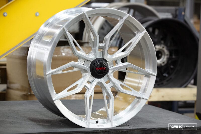 Vossen — Vossen x Novitec NF11 21x9.5in - 5x114.3 BP - ET33 - Brushed Gloss Clear Ferrari F12 Front Wheel