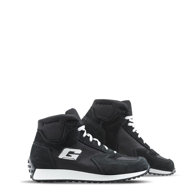 Gaerne — Gaerne G.Rue Aquatech Boot Black/White Size - 10.5