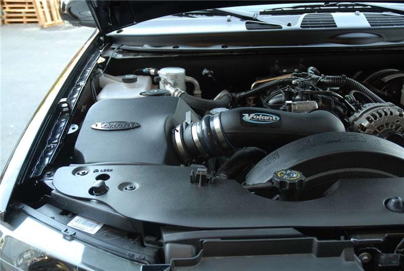 Volant — Volant 05-08 Chevrolet Trailblazer / GMC Envoy 5.3L V8 Pro5 Closed Box Air Intake System
Air Intake Kit