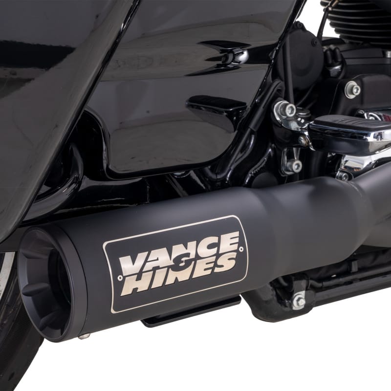 Vance and Hines — Vance & Hines HD Touring 17-22 HO 2-1 Black Full System Exhaust