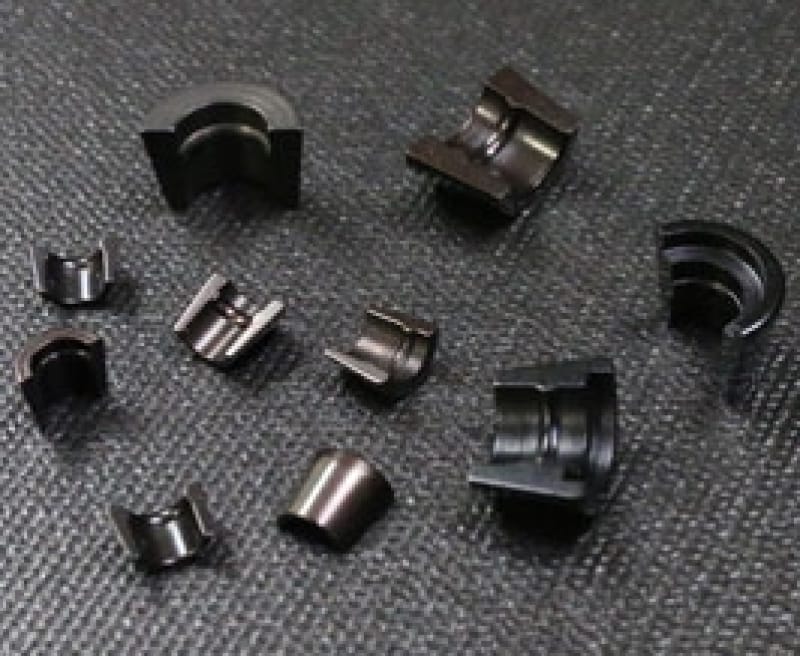 Ferrea — Ferrea Nissan 350Z 5.5mm Single Radial Groove Steel Valve Lock - Set of 12