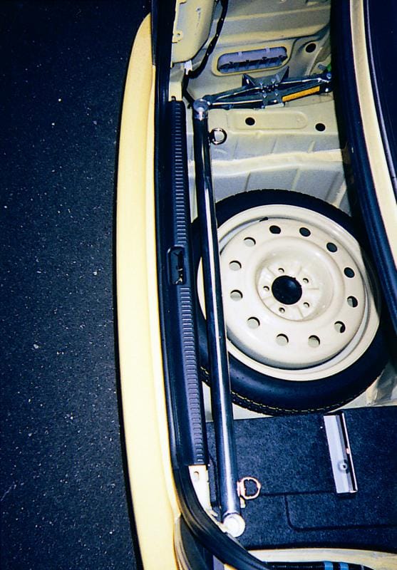 Cusco — Cusco Trunk Bar SXE10 IS300