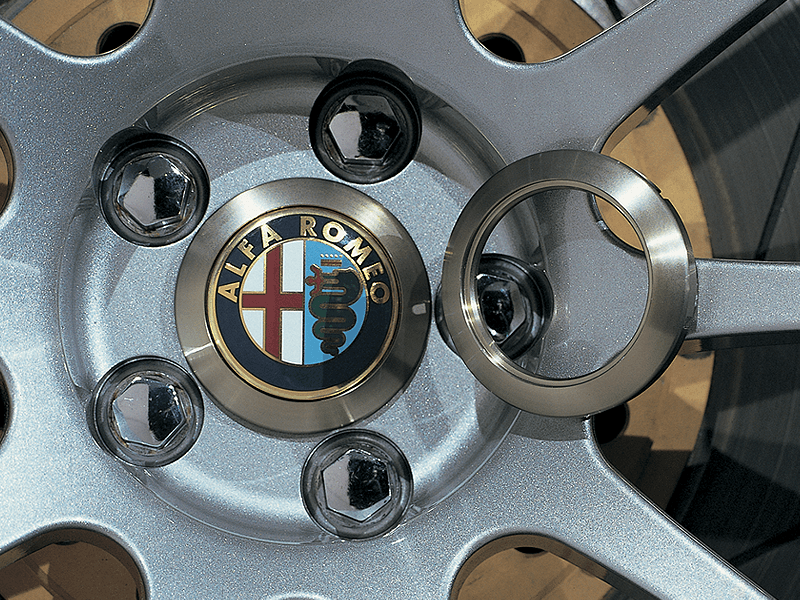 Advan — Advan 65mm Alfa Romeo Center Cap Adapter Ring - Silver Alumite
