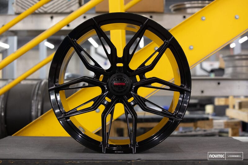 Vossen — Vossen x Novitec NF11 22x12in - 5x114.3 BP - ET52 - Gloss Black Ferrari 12Cilindri F167 Rear Wheel