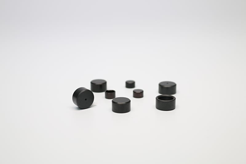 Ferrea — Ferrea 5/16 Std Lash Caps - Set of 16