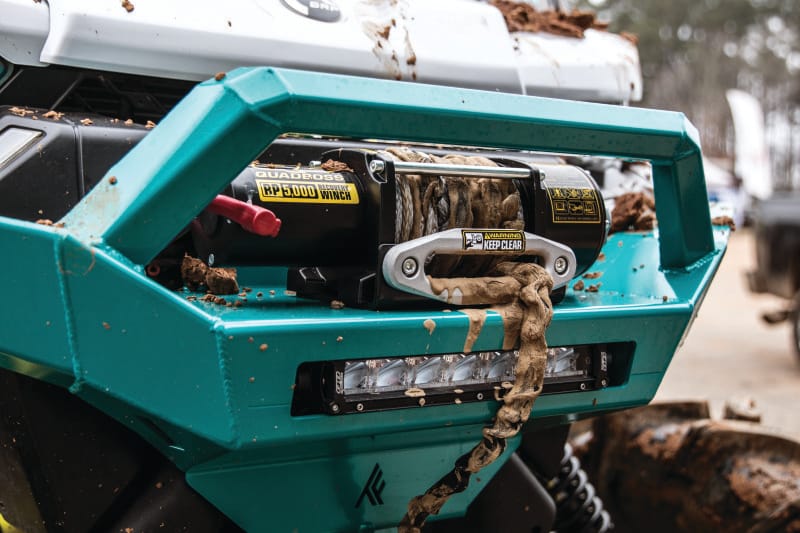 QuadBoss — QuadBoss Winch Kit - 50ft Synthetic Rope - 3.8hp - Hawse Fairlead - Wireless Remote - 5000lb