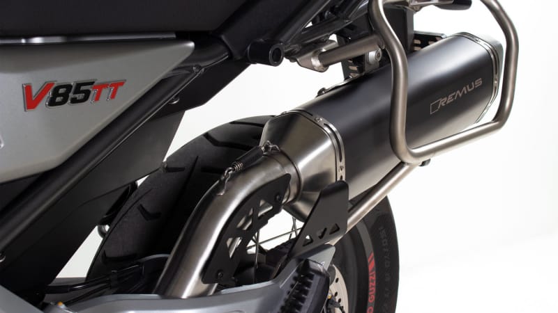Remus — Remus 2019 Moto Guzzi Moto Guzzi V85 TT Black Hawk Black Slip On w/Connection Tube
Remus 2019 Moto Guzzi V85 TT Black Hawk Black Race Slip On