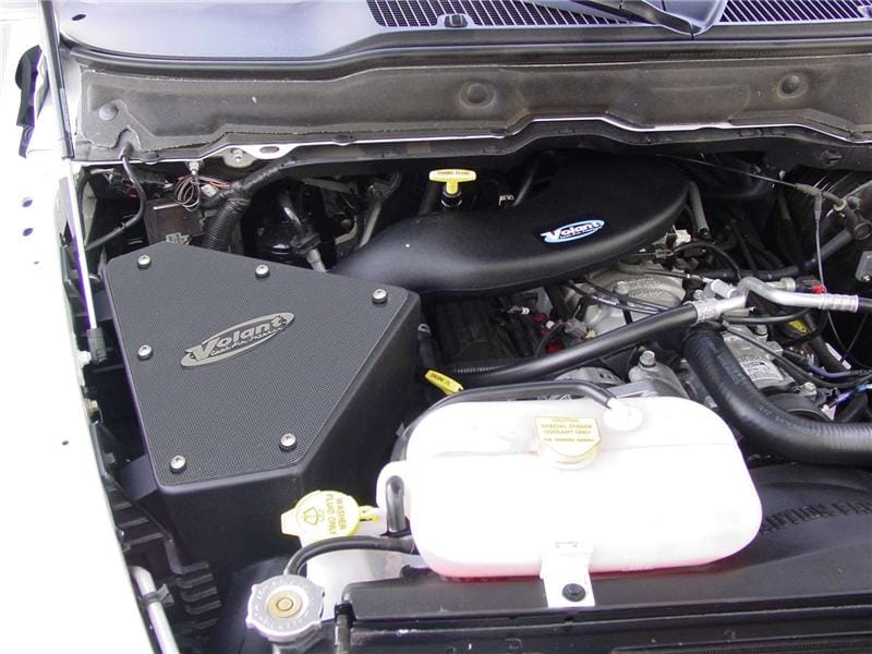 Volant — Volant 02-06 Dodge Ram 1500 / 2500 5.9L V8 Pro5 Closed Box Air Intake System
Air Intake Kit