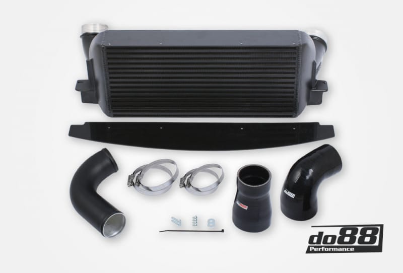do88 — do88 07-13 BMW 135i/335i N54/N55 (E82/E88/E9X) Intercooler