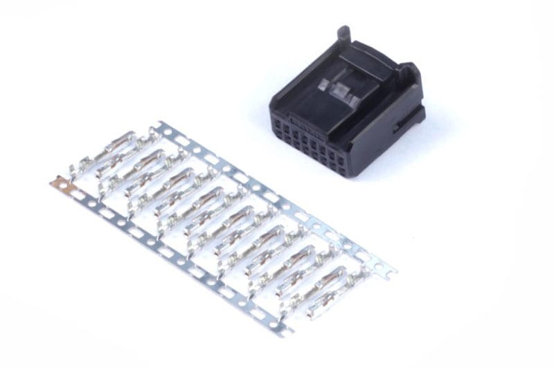 Haltech — Haltech 16 Pin TYCO Plug & Pins
Univrsl Connectors