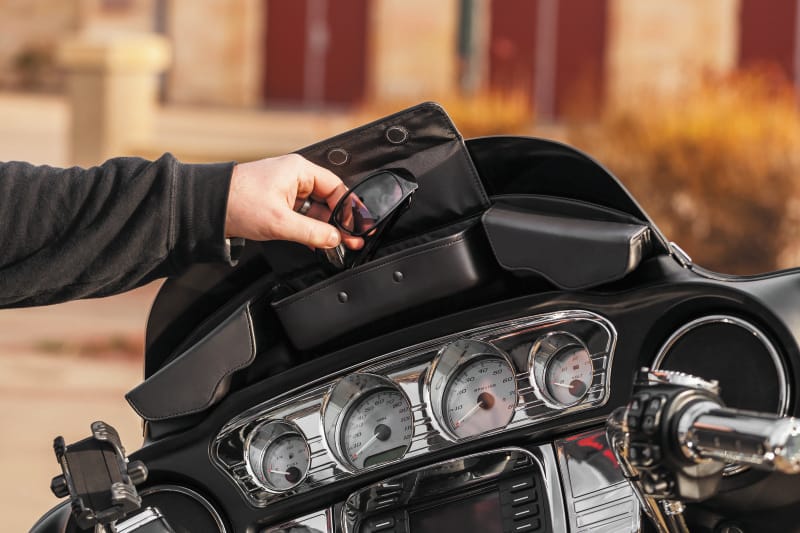 Kuryakyn — Batwing Fairing Pouch Bag