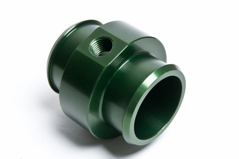 Radium Engineering — Radium Engineering Universal Hose Barb Adapter For 1-3/4in ID Hose ( w/ 1/4NPT Port) - Green