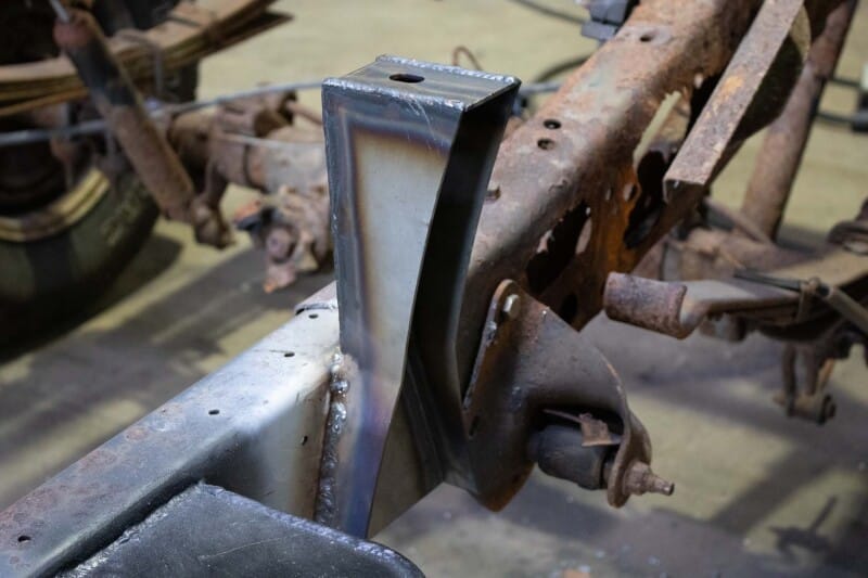RustBuster — Rust Buster 97-04 Dodge Dakota Front Bed Mount