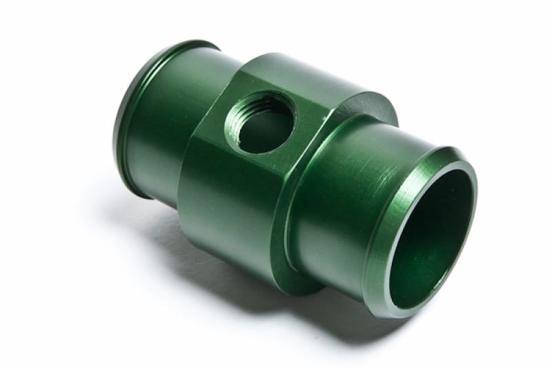 Radium Engineering — Radium Engineering Universal Hose Barb Adapter For 1-1/4in ID Hose ( w/ 1/4NPT Port) - Green