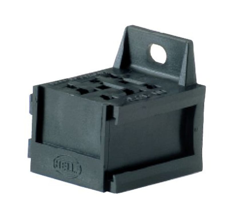 Hella — Hella Plug Relay Mini 5/9 Term Bkt 50
Relay Connector