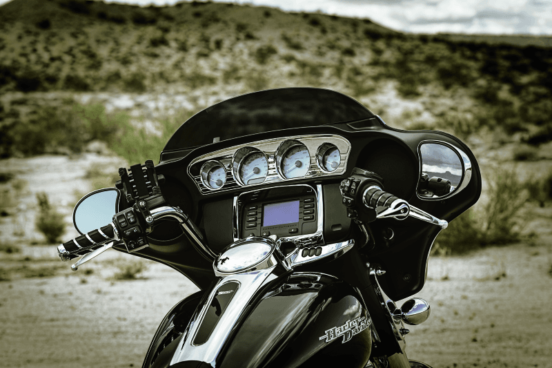 Kuryakyn — Switch Panel Accent Chrome