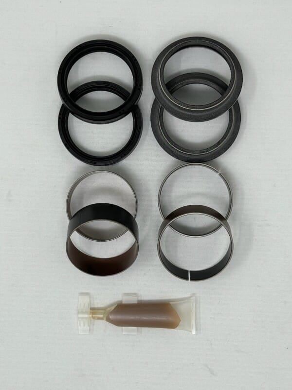 KYB Powersports — KYB Kawasaki Showa Service Kit Fork 49 mm.