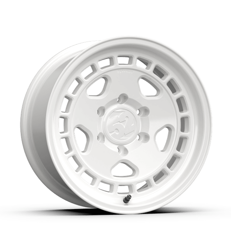 fifteen52 — fifteen52 Turbomac HD Classic 16x8 / 6x139.7 BP / 0 ET / 106.2mm CB / 4.5in BS / Classic White Wheel
