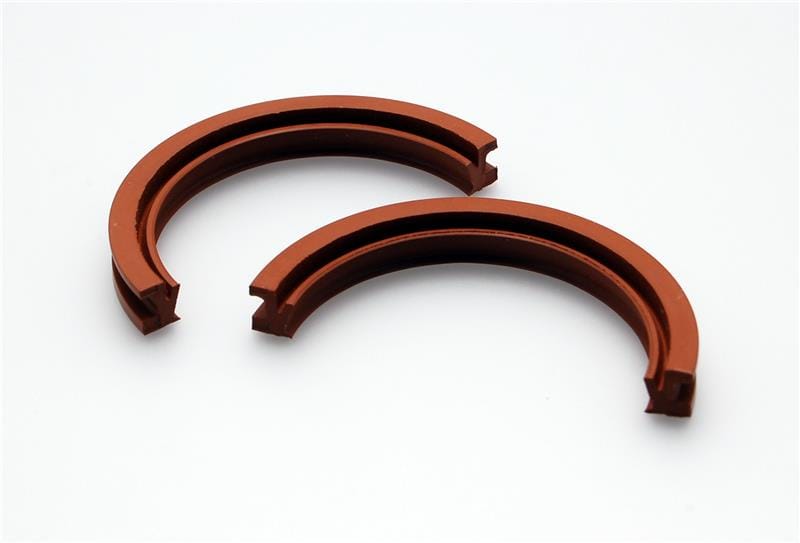 Cometic Gasket — Cometic Chevrolet Gen-1 90 Degree V6 Gen-1 Small Block V8 Rear Main Seal - 2 Piece - Viton
Rear Main Seal