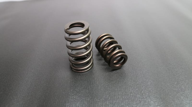 Ferrea — Ferrea Flat Tappet/Hydro Roller Single Beehive Ovate PAC Alloy Valve Spring- Single (Drop Ship Only)