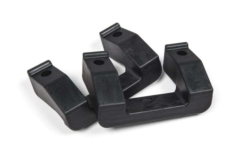 Zone Offroad — Zone Offroad 07-18 Chevy/GMC 1500 Trucks/SUVs 2in Leveling Kit
2" Leveling Kit