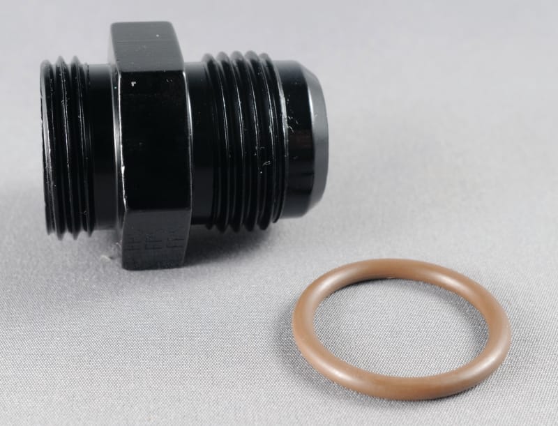 Fragola — Fragola -12AN x 1 1/16-12 (12) Radius Fitting Vac Pump - Black