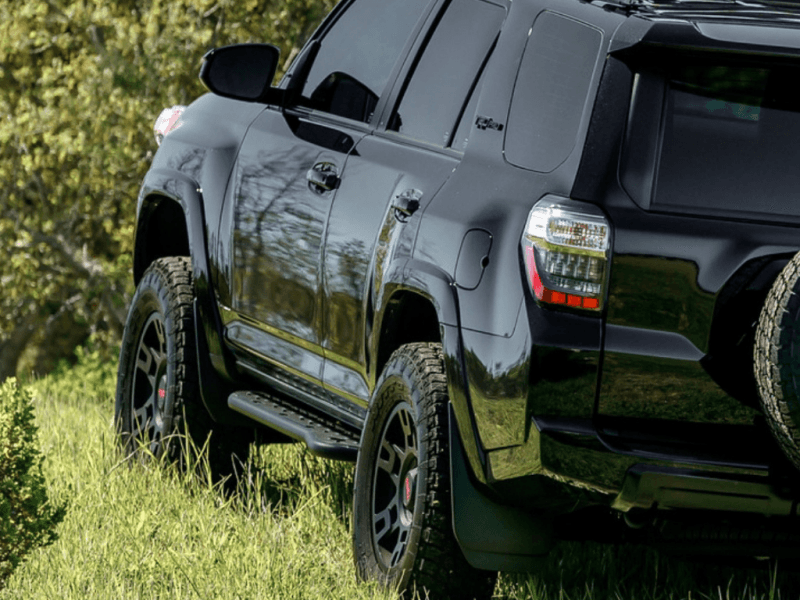 Cali Raised LED — Cali Raised 10-24 Toyota 4Runner Step Ed Bolt On Rock Sliders - Kick Out/No Filler Plate/BedLiner