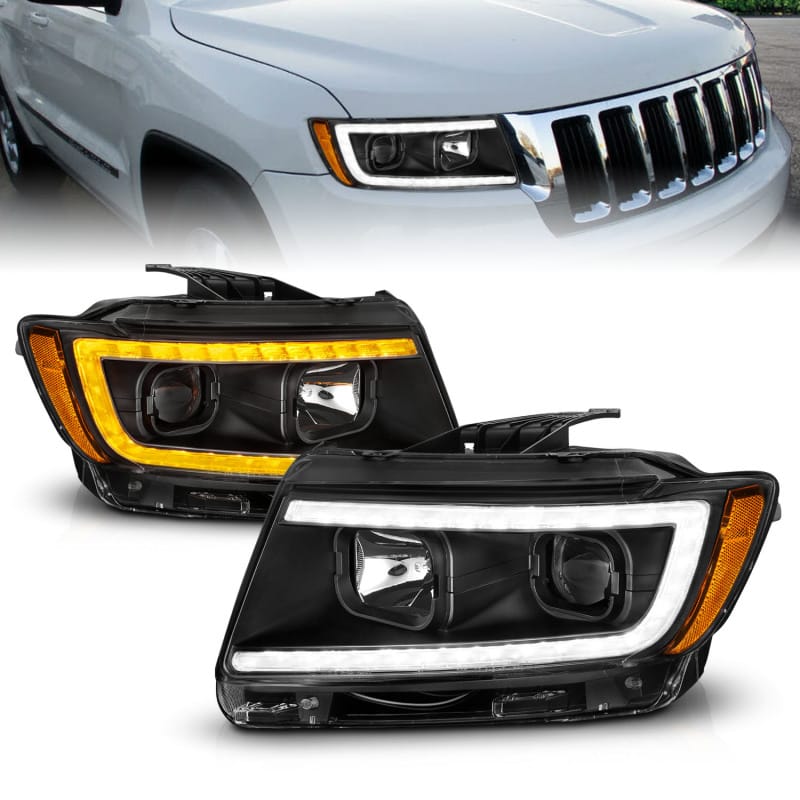 ANZO — ANZO 11-13 Jeep Grand Cherokee (Factory Halogen Only) Projector Headlights w/Light Bar Swtchbk Black
Head Light Set
HdLtSet