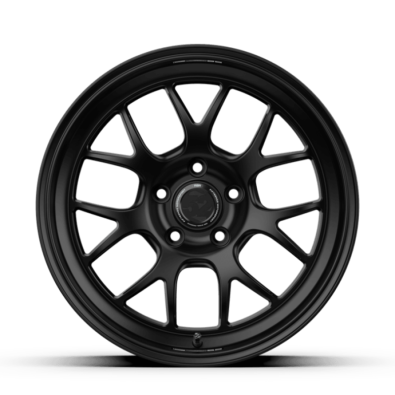 fifteen52 — fifteen52 Apex RSR 18x9.5 5x120 22mm ET 72.56mm Center Bore Asphalt Black