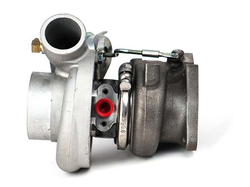 Forced Performance — Forced Performance DSM Flanged Vehicle Red UHF Turbocharger 84mm CH8CM Turbine Housing WG on O2