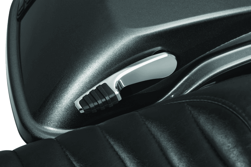 Kuryakyn — Quick Draw Saddlebag Latch Handle Chrome