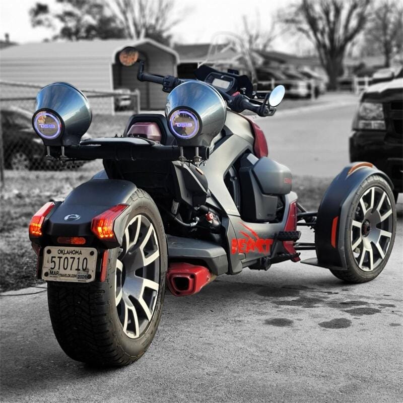 DS18 — DS18 8in Marine And Powersports Universal Flat Mount Speaker Pod RGB LED Lights- Black